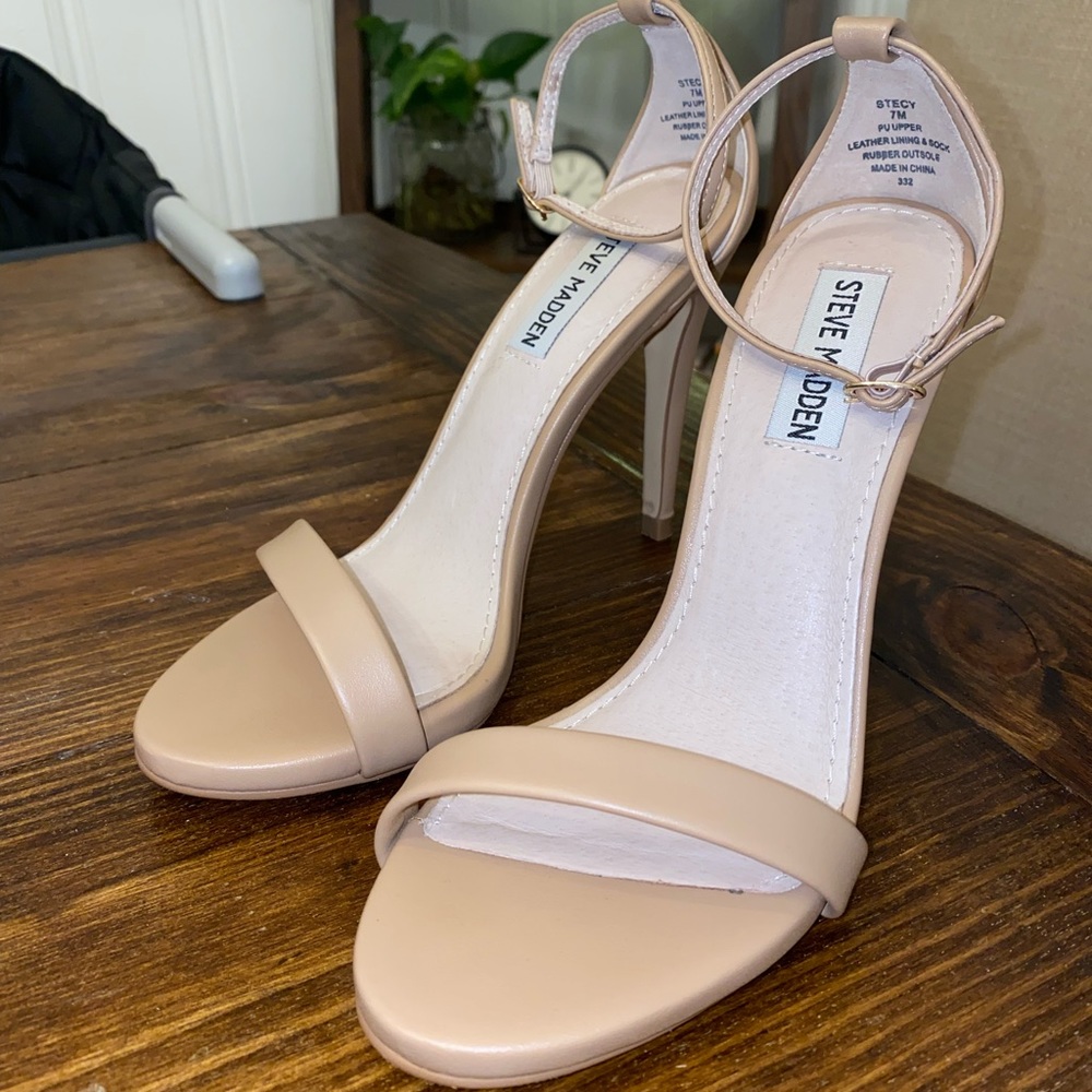 Steve Madden Stecy Nude Sandals
